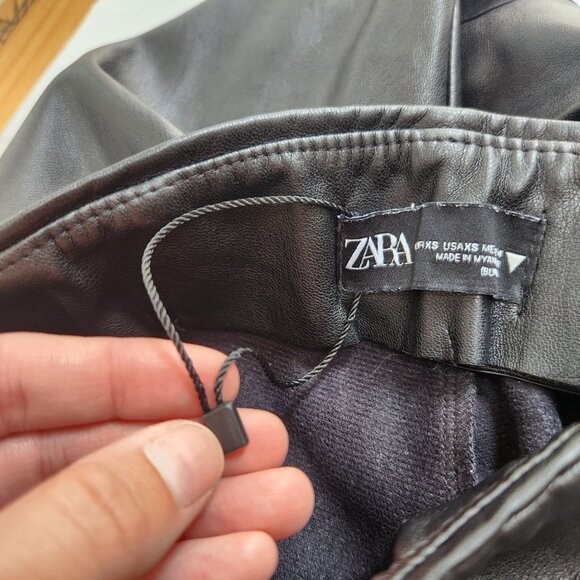 NWOT Zara Faux Leather Black High Waisted Leggings Pants Women's XS - Picture 7 of 10